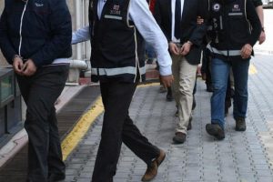 Antalya merkezli 8 ilde FETÖ operasyonu: 9 gözaltı
