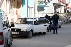 Otomobilinde av tüfeğiyle intihara kalkıştı