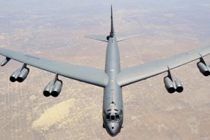 ABD, nükleer bombardıman uçaklarını Avrupa'ya gönderdi