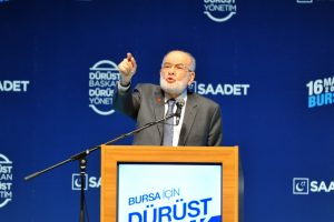 Karamollaoğlu Bursa'da adaylarını tanıttı