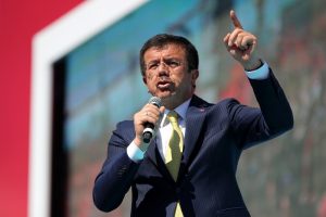 Zeybekci'den çarpıcı mesajlar