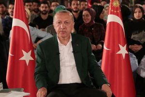 Cumhurbaşkanı Erdoğan'dan Başakşehir ve Fenerbahçe açıklaması