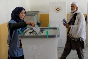Afganistan'daki başkanlık seçimleri ertelendi