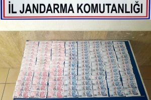 Jandarmadan sahte para operasyonu