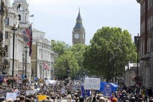 İngiltere'de Brexit için büyük gösteri