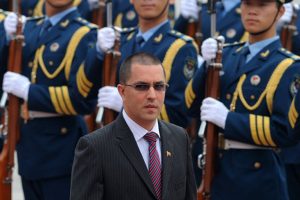 Venezüella'dan ABD'nin askeri operasyon tehdidine yanıt