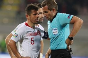 Emre'den sakatlık açıklaması