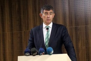 Feyzioğlu: ''Türkiye'yi iç savaşın eşiğine getirdi''