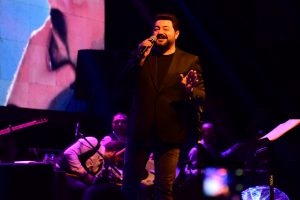 Bursa'da Serkan Kaya'dan unutulmaz konser