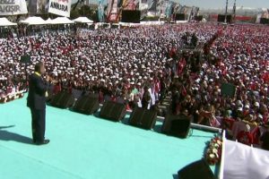 Mehmet Özhaseki: Bugün Türkiye'nin kalbi Ankara'da atıyor