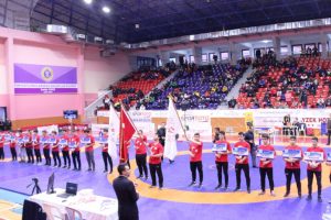 Türkiye Yıldızlar Serbest Güreş Şampiyonası'nın açılış töreni yapıldı
