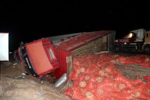 Soğan çuvalları yola saçıldı