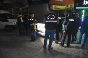 Eğlence merkezinde silahlı kavga
