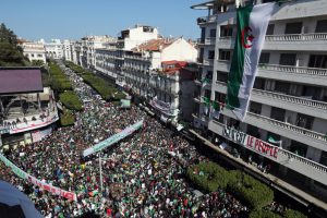 Cezayir'de Buteflika karşıtı eylem