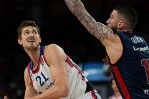 Anadolu Efes, Baskonia'yı dize getirdi