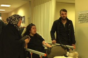 Bursa'da otomobil ile kamyonet çarpıştı: 1'i bebek, 4 yaralı