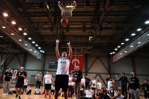 TOFAŞ basketbola yeni 'Renk' kattı