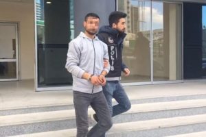 Bursa'da uyuşturucu tacirlerinin cephaneliği dikkat çekti