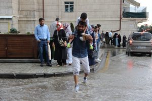 Doğuya sağanak yağış uyarısı