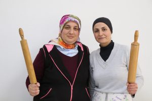 Sosyal medyada tanışıp iş ortağı oldular, siparişleri yetiştiremiyorlar