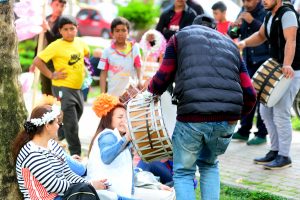 Karnavalda turistlerin 'davulcu' rahatsızlığı
