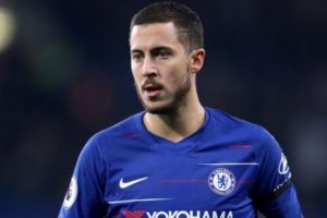 Eden Hazard, Real Madrid'e imzayı atıyor