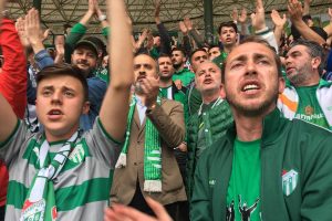Başkan Aktaş Bursaspor tribününde