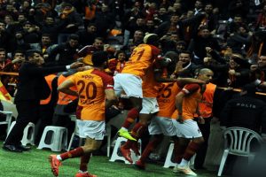Galatasaray'ın bileği bükülmüyor!