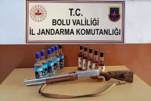 Uyuşturucu, silah ve kaçak içki operasyonunda 6 gözaltı