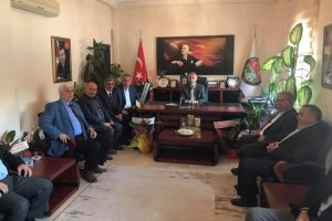 Rakip partilerden Başkan Öztürk'e tebrik