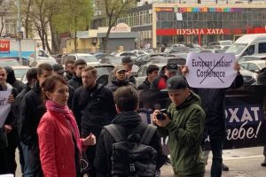 Eşcinsel konferansına saldırı