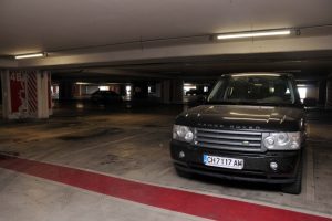 Atatürk Havalimanı otoparkında unutulan araçlar