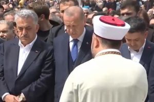 Erdoğan, Hayati Yazıcı'nın babasının cenazesine katıldı