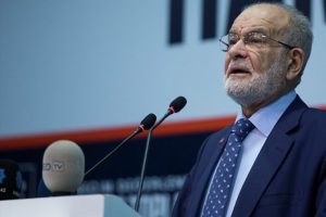 Temel Karamollaoğlu: Mesele israfın İslam'a hizmet diye takdimidir