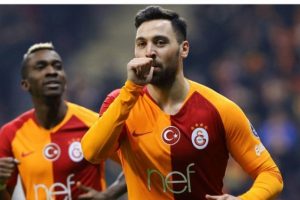 Sinan Gümüş özür diledi