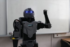 Liseliler insansı robot yaptı