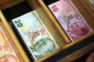 Bütçe, ilk çeyrekte 36.2 milyar lira açık verdi