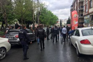 Öfkeli koca, iki kayınbiraderini bıçakladı!