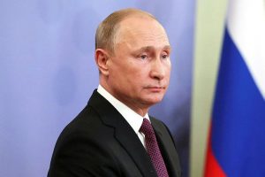 Putin'den Macron'a Notre Dame telgrafı