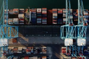 Türkiye şubatta AB ile ticaret fazlası verdi