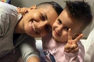 Ve annesinden Öykü Arin'e ilik nakli gerçekleşti
