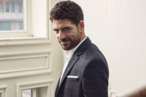 Cemal Hünal hangi projeyle setlere dönüyor?