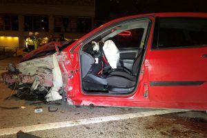 Bursa'da kazadan kurtulanlara arkadan gelen otomobil çarptı
