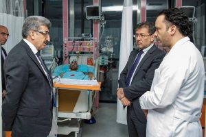 Vali Bilmez, yaralı askerleri ziyaret etti