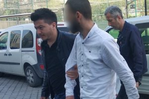 Kamyondan akü hırsızlığına tutuklama