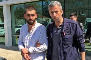 Akü hırsızlığına tutuklama