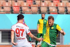 Esenler Erokspor finale yükseldi