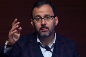 Bakan Kasapoğlu'ndan Fenerbahçe'ye tebrik