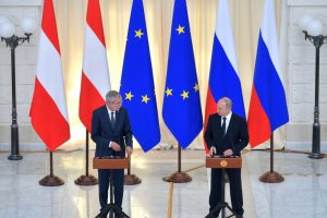 Putin ve Avusturya Cumhurbaşkanı Bellen bir araya geldi