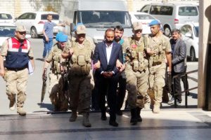 Terör örgütü propagandasına, 2 tutuklama